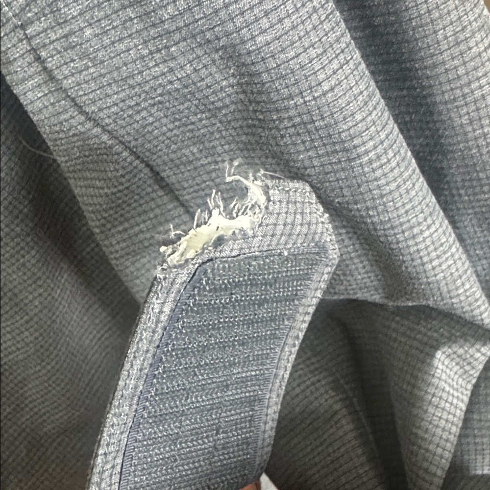 The North Face jacket men’s medium gray water resistant - Picture 11 of 12